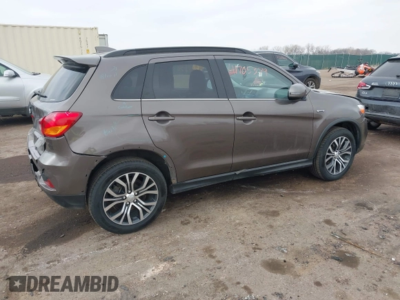 2018 Mitsubishi Outlander SEL z VIN JA4AR4AWXJZ020218, wystawiony jako IAAI lot #41705379 z przebiegiem 113 207 mil mil oraz . Historia ofert i sprzedaży dostępna na DreamBid. Obrazek 4.