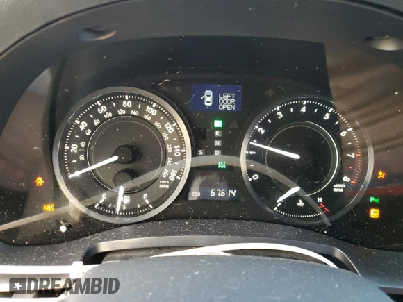 2010 Lexus IS 350 C with VIN JTHFE2C25A2504116, listed as a Copart auction lot 85523514 with 67,614 mi miles and Salvage title. Bid and sale history available at DreamBid. Image 9.