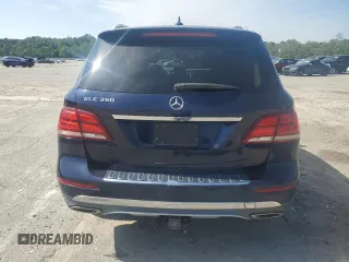 2017 Mercedes-Benz GLE 350 z VIN 4JGDA5JB4HA869245, wystawiony jako Copart lot #57169465 z przebiegiem 106 136 mil mil oraz Szkoda całkowita • Salvage title. Historia ofert i sprzedaży dostępna na DreamBid. Obrazek 6.