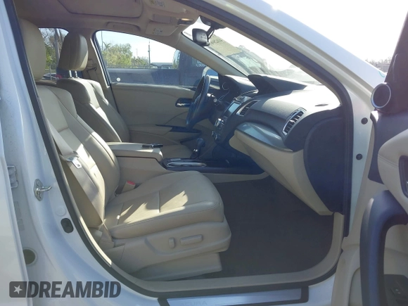 2018 Acura RDX w/Advance Pkg with VIN 5J8TB3H70JL000561, listed as a IAAI auction lot 41628961 with 81,905 mi miles. Bid and sale history available at carsss.com. Image 5.