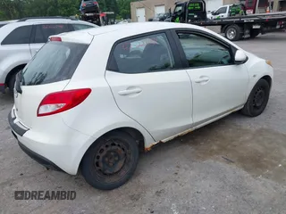 2014 Mazda 2 Sport с VIN JM1DE1KZ9E0179912, выставлен на аукционе IAAI как лот 42522070 с пробегом 108 233 миль миль и . История ставок и продаж доступна на DreamBid. Изображение 4.