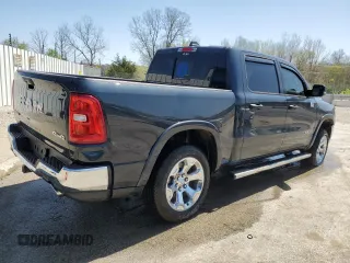 2025 Ram 1500 Big Horn z VIN 1C6SRFFP9SN628206, wystawiony jako Copart lot #52026705 z przebiegiem 4 311 mil mil oraz Szkoda całkowita • Salvage title. Historia ofert i sprzedaży dostępna na DreamBid. Obrazek 3.