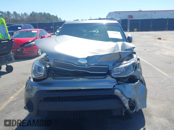 2019 Kia Soul with VIN KNDJN2A20K7694992, listed as a IAAI auction lot 41770801 with 82,546 mi miles. Bid and sale history available at carsss.com. Image 12.
