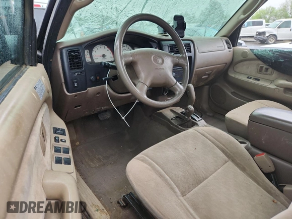 2004 Toyota Tacoma с VIN 5TEHN72N04Z319006, выставлен на аукционе Copart как лот 56430005 с пробегом 256 728 миль миль и Списание • Salvage title. История ставок и продаж доступна на DreamBid. Изображение 8.