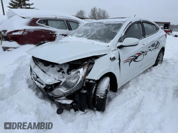 2013 Hyundai Accent GLS with VIN KMHCU4AE2DU415964, listed as a Copart auction lot 47972845 with 194,593 mi miles and Salvage Title. Bid and sale history available at carsss.com. Image 1.