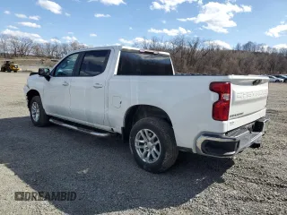 2021 Chevrolet Silverado 1500 LT with VIN 3GCUYDED1MG435401, listed as a Copart auction lot 50371615 with 23,616 mi miles and Salvage Title. Bid and sale history available at carsss.com. Image 2.