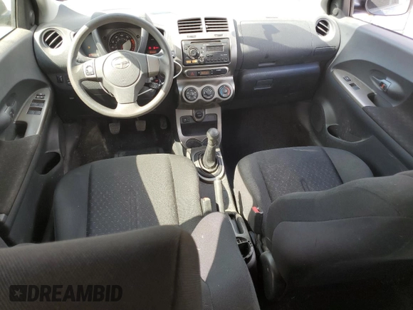 2012 Scion xD z VIN JTKKU4B40C1022107, wystawiony jako Copart lot #54443595 z przebiegiem 184 597 mil mil oraz Szkody całkowita. Historia ofert i sprzedaży dostępna na DreamBid. Obrazek 8.