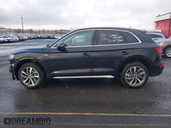 2024 Audi Q5 S line Premium Plus with VIN WA1EAAFY4R2034203, listed as a IAAI auction lot 41788489 with 33,966 mi miles. Bid and sale history available at carsss.com. Image 15.