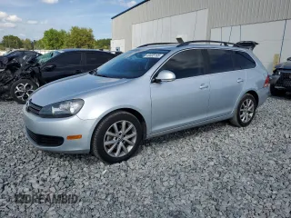 2011 Volkswagen Jetta SportWagen SE with VIN 3VWPX7AJ7BM697688, listed as a Copart auction lot 49435165 with 152,167 mi miles and Salvage Title. Bid and sale history available at carsss.com. Image 1.