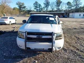 2007 Chevrolet Tahoe LS with VIN 1GNFC13J37R204879, listed as a IAAI auction lot 41286163 with Not provided miles and . Bid and sale history available at DreamBid. Image 12.
