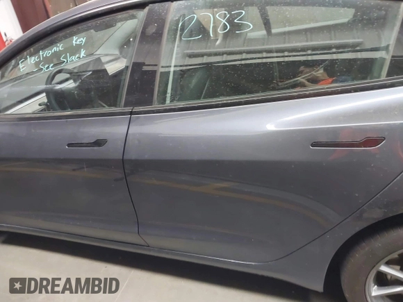 2023 Tesla Model 3 с VIN 5YJ3E1EA3PF699142, выставлен на аукционе IAAI как лот 41971841 с пробегом Не указан миль и . История ставок и продаж доступна на DreamBid. Изображение 14.