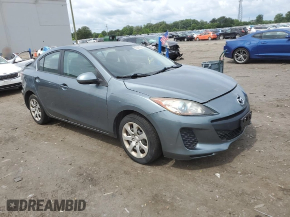 2013 Mazda 3 i Sport with VIN JM1BL1UP2D1790477, listed as a Copart auction lot 57249185 with 104,480 mi miles and Clean title. Bid and sale history available at DreamBid. Image 4.