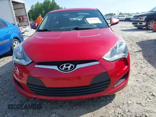 2013 Hyundai Veloster w/Gray Int with VIN KMHTC6AD8DU112810, listed as a IAAI auction lot 42144625 with 142,524 mi miles and . Bid and sale history available at DreamBid. Image 12.
