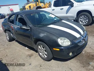 2005 Dodge Neon SXT with VIN 1B3ES56C85D143830, listed as a IAAI auction lot 41990483 with 205,947 mi miles. Bid and sale history available at carsss.com. Image 1.