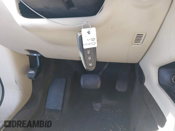 2014 Lincoln MKT EcoBoost z VIN 2LMHJ5ATXEBL53521, wystawiony jako IAAI lot #41581330 z przebiegiem 302 604 mil mil oraz . Historia ofert i sprzedaży dostępna na DreamBid. Obrazek 11.