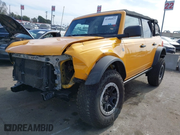 2022 Ford Bronco with VIN 1FMEE5DH6NLB14350, listed as a IAAI auction lot 41486823 with 27,587 mi miles and . Bid and sale history available at DreamBid. Image 17.