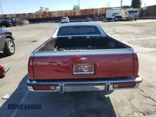 1983 Chevrolet El Camino z VIN 1GCCW80H7DR114305, wystawiony jako Copart lot #46691135 z przebiegiem 29 818 mil mil oraz Czysty tytuł • Clean title. Historia ofert i sprzedaży dostępna na DreamBid. Obrazek 6.