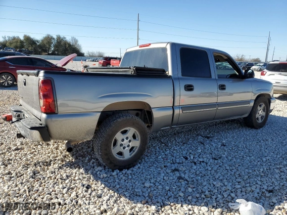 2006 Chevrolet Silverado 1500 LT2 with VIN 2GCEC13T961177264, listed as a Copart auction lot 47820475 with 230,984 mi miles and Salvage Title. Bid and sale history available at carsss.com. Image 3.
