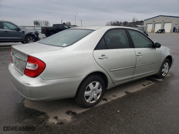 2004 Toyota Camry LE with VIN JTDBE32K640269930, listed as a Copart auction lot 44859655 with 244,306 mi miles and Clean Title. Bid and sale history available at carsss.com. Image 3.