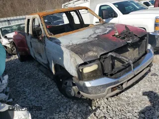 1999 Ford F-350 z VIN 1FTWX32S0XEB73729, wystawiony jako Copart lot #46487445 z przebiegiem Nie podano mil oraz Szkoda całkowita • Salvage title. Historia ofert i sprzedaży dostępna na DreamBid. Obrazek 4.