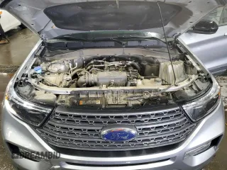 2022 Ford Explorer XLT z VIN 1FMSK8DH3NGB15185, wystawiony jako Copart lot #57857555 z przebiegiem 75 541 mil mil oraz Szkoda całkowita • Salvage title. Historia ofert i sprzedaży dostępna na DreamBid. Obrazek 12.