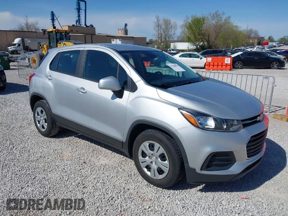2017 Chevrolet Trax LS with VIN 3GNCJKSBXHL232986, listed as a IAAI auction lot 41986918 with 121,094 mi miles. Bid and sale history available at carsss.com. Image 1.