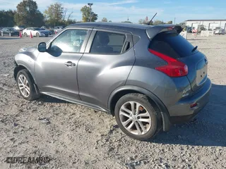 2013 Nissan Juke SV with VIN JN8AF5MV6DT214876, listed as a IAAI auction lot 40699579 with 119,920 mi miles. Bid and sale history available at carsss.com. Image 3.