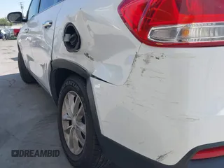 2017 Kia Sorento LX z VIN 5XYPGDA30HG315882, wystawiony jako IAAI lot #41801283 z przebiegiem 165 950 mil mil oraz . Historia ofert i sprzedaży dostępna na DreamBid. Obrazek 6.