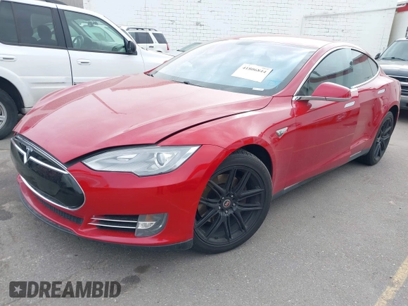 2013 Tesla Model S with VIN 5YJSA1CG0DFP14545, listed as a IAAI auction lot 41806844 with Not Provided miles. Bid and sale history available at carsss.com. Image 19.