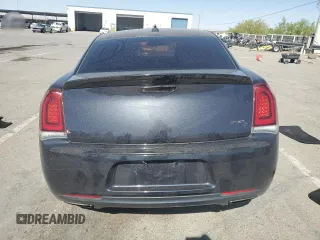2017 Chrysler 300 S Alloy Edition z VIN 2C3CCABG6HH664688, wystawiony jako Copart lot #54386675 z przebiegiem 164 129 mil mil oraz Szkoda całkowita • Salvage title. Historia ofert i sprzedaży dostępna na DreamBid. Obrazek 6.