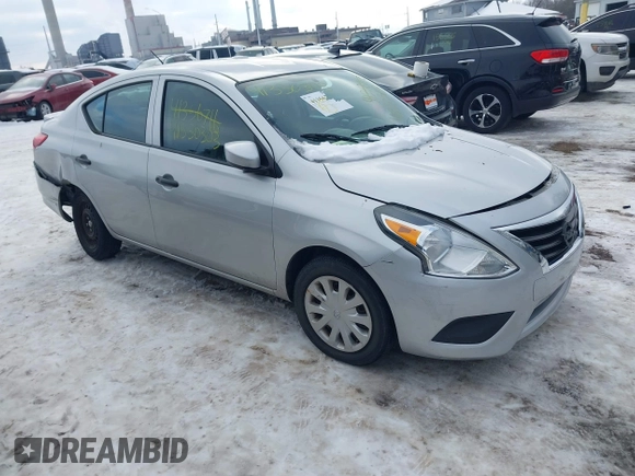2016 Nissan Versa SV with VIN 3N1CN7AP5GL809383, listed as a IAAI auction lot 41330303 with 101,375 mi miles. Bid and sale history available at carsss.com. Image 1.