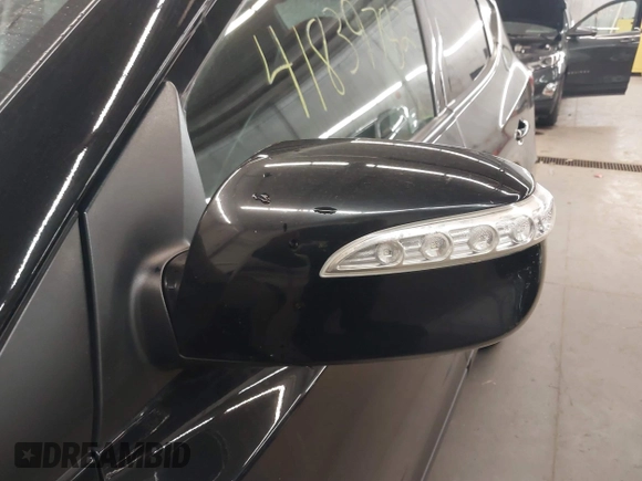 2013 Hyundai Tucson GLS with VIN KM8JU3AC8DU557445, listed as a IAAI auction lot 41839782 with 153,769 mi miles. Bid and sale history available at carsss.com. Image 12.