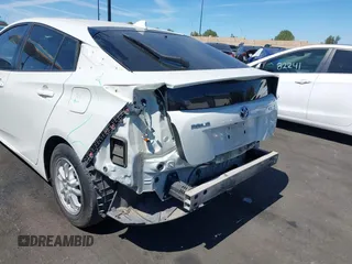 2016 Toyota Prius Two with VIN JTDKBRFU0G3514134, listed as a IAAI auction lot 41867373 with 227,963 mi miles and . Bid and sale history available at DreamBid. Image 6.