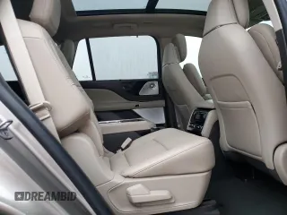 2021 Lincoln Aviator Reserve with VIN 5LM5J7WC4MGL17718, listed as a Copart auction lot 43180165 with 68,596 mi miles and Clean title. Bid and sale history available at DreamBid. Image 11.