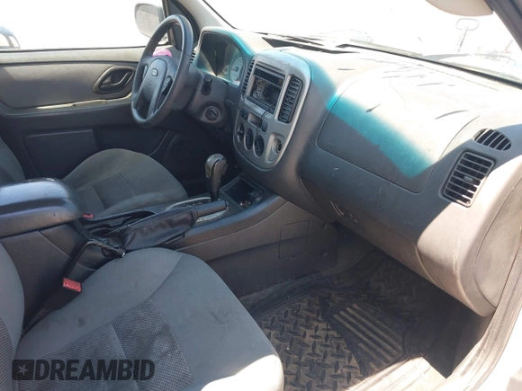 2006 Ford Escape XLT с VIN 1FMYU03196KC34657, выставлен на аукционе IAAI как лот 42207202 с пробегом 235 799 миль миль и . История ставок и продаж доступна на DreamBid. Изображение 5.