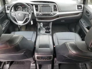 2016 Toyota Highlander LE Plus with VIN 5TDZKRFH9GS165569, listed as a Copart auction lot 60481085 with 133,422 mi miles and Salvage title. Bid and sale history available at DreamBid. Image 8.