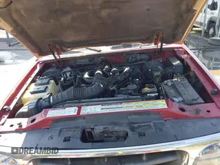 2001 Ford Explorer XLT z VIN 1FMZU73E01ZA05817, wystawiony jako IAAI lot #42550182 z przebiegiem 185 304 mil mil oraz . Historia ofert i sprzedaży dostępna na DreamBid. Obrazek 10.