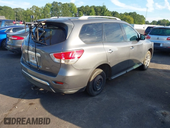 2016 Nissan Pathfinder SL with VIN 5N1AR2MM1GC653217, listed as a IAAI auction lot 42542707 with 131,613 mi miles and . Bid and sale history available at DreamBid. Image 4.