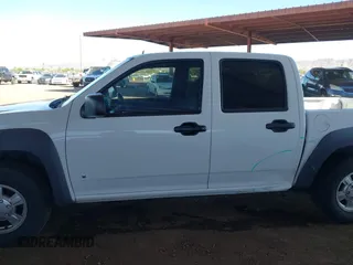2008 GMC Canyon SLE1 z VIN 1GTCS139388146266, wystawiony jako IAAI lot #42280470 z przebiegiem 195 607 mil mil oraz . Historia ofert i sprzedaży dostępna na DreamBid. Obrazek 14.