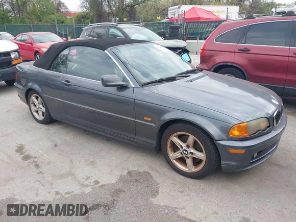 2003 BMW 3 Series 325Ci with VIN WBABS33483PG92670, listed as a IAAI auction lot 42090721 with 182,903 mi miles and . Bid and sale history available at DreamBid. Image 1.