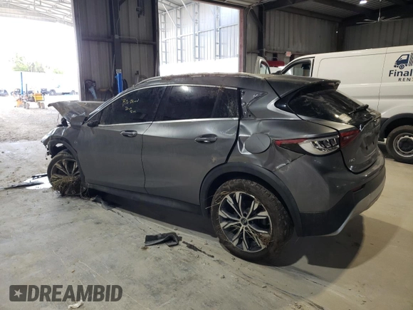 2017 Infiniti QX30 Premium с VIN SJKCH5CR2HA016135, выставлен на аукционе Copart как лот 55981905 с пробегом Не указан миль и Списание • Salvage title. История ставок и продаж доступна на DreamBid. Изображение 2.