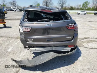 2018 Jeep Compass Latitude с VIN 3C4NJDBB8JT179546, выставлен на аукционе Copart как лот 53488785 с пробегом 67 033 миль миль и Списание • Salvage title. История ставок и продаж доступна на DreamBid. Изображение 6.