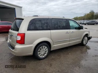 2014 Chrysler Town & Country Limited with VIN 2C4RC1GG1ER307701, listed as a Copart auction lot 48158254 with 187,162 mi miles and Salvage Title. Bid and sale history available at DreamBid. Image 3.