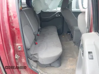 2015 Nissan Frontier SV with VIN 1N6AD0ERXFN727770, listed as a IAAI auction lot 41523526 with 129,964 mi miles and . Bid and sale history available at DreamBid. Image 8.