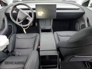 2024 Tesla Model 3 z VIN 5YJ3E1EA5RF860464, wystawiony jako Copart lot #55632695 z przebiegiem 5 221 mil mil oraz Szkoda całkowita • Salvage title. Historia ofert i sprzedaży dostępna na DreamBid. Obrazek 8.