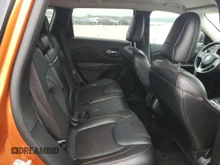 2015 Jeep Cherokee Trailhawk с VIN 1C4PJMBS6FW501367, выставлен на аукционе Copart как лот 59855355 с пробегом 113 711 миль миль и Списание • Salvage title. История ставок и продаж доступна на DreamBid. Изображение 11.