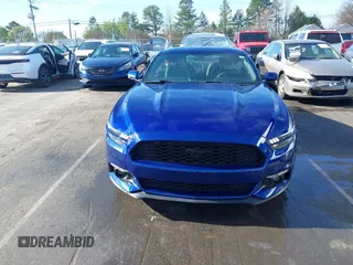 2016 Ford Mustang EcoBoost z VIN 1FA6P8TH0G5206167, wystawiony jako IAAI lot #41833768 z przebiegiem 101 181 mil mil oraz . Historia ofert i sprzedaży dostępna na DreamBid. Obrazek 12.