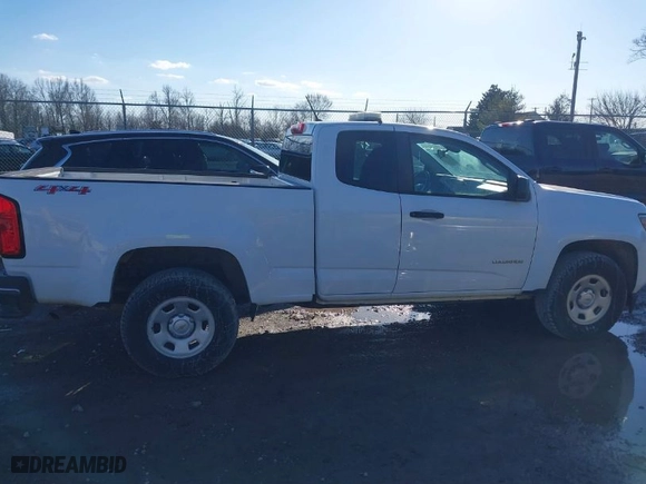 2019 Chevrolet Colorado 4WD Work Truck with VIN 1GCHTBEN0K1152707, listed as a IAAI auction lot 41667933 with 105,816 mi miles. Bid and sale history available at carsss.com. Image 13.