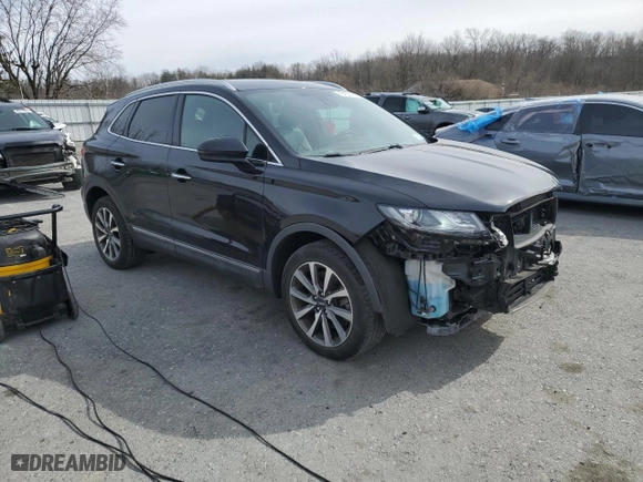 2019 Lincoln MKC Reserve with VIN 5LMCJ3D95KUL49891, listed as a Copart auction lot 45457495 with 26,659 mi miles and Salvage Title. Bid and sale history available at carsss.com. Image 4.
