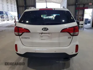 2015 Kia Sorento LX with VIN 5XYKTDA64FG642086, listed as a Copart auction lot 63972315 with 172,353 mi miles and Clean title. Bid and sale history available at DreamBid. Image 6.